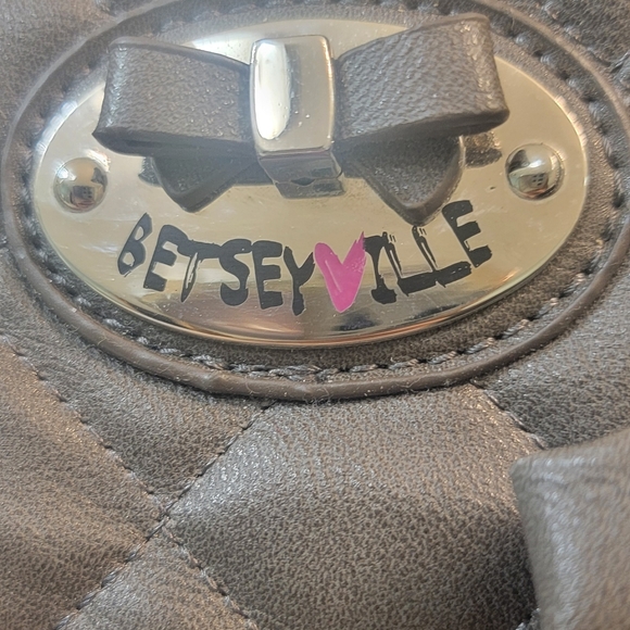 Betsyville By Betsy Johnson Vintage Y2k Brown Faux Leather Handbag - Picture 4 of 13